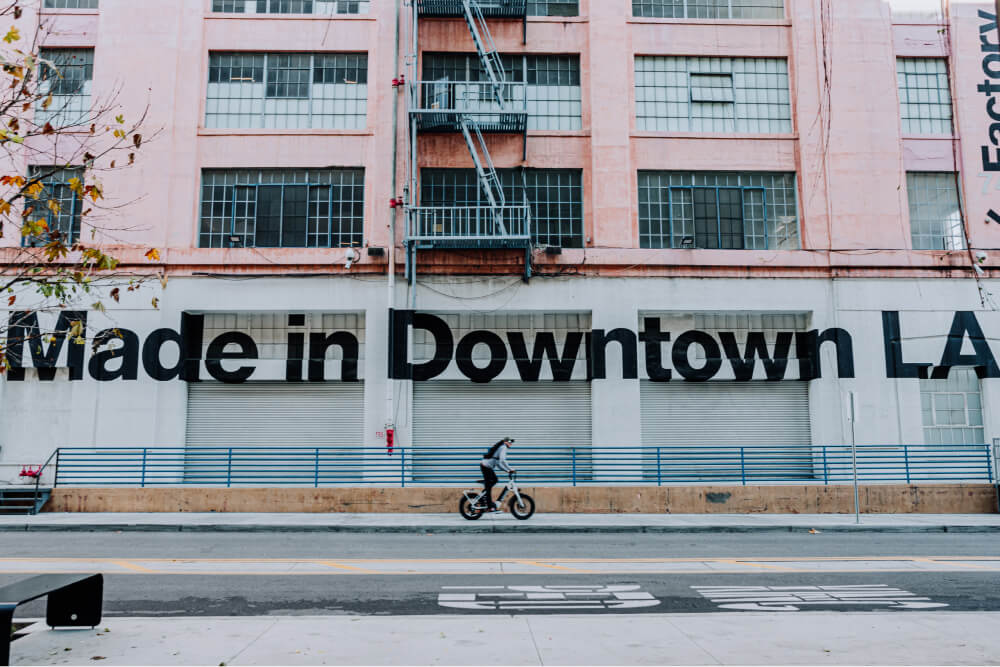 Zoomo rider supporting local black owned business in LA