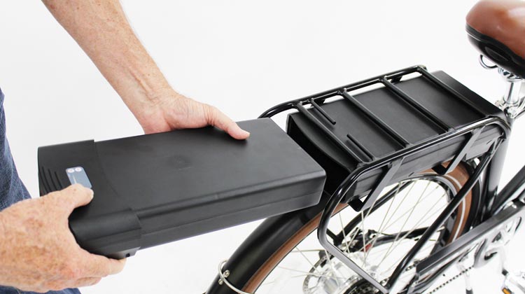 Zoomo bike: battery and rack